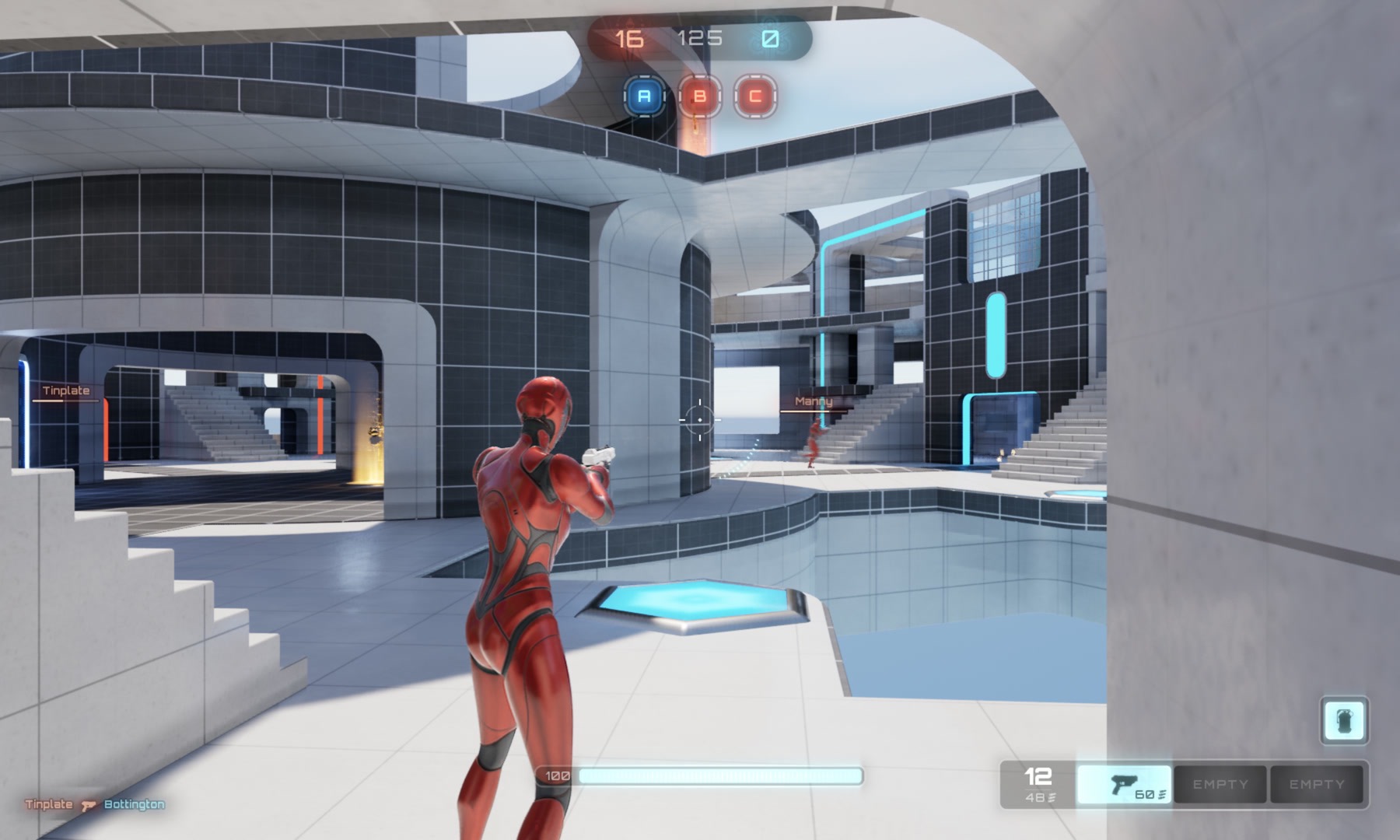 Lyra gameplay with its full HUD